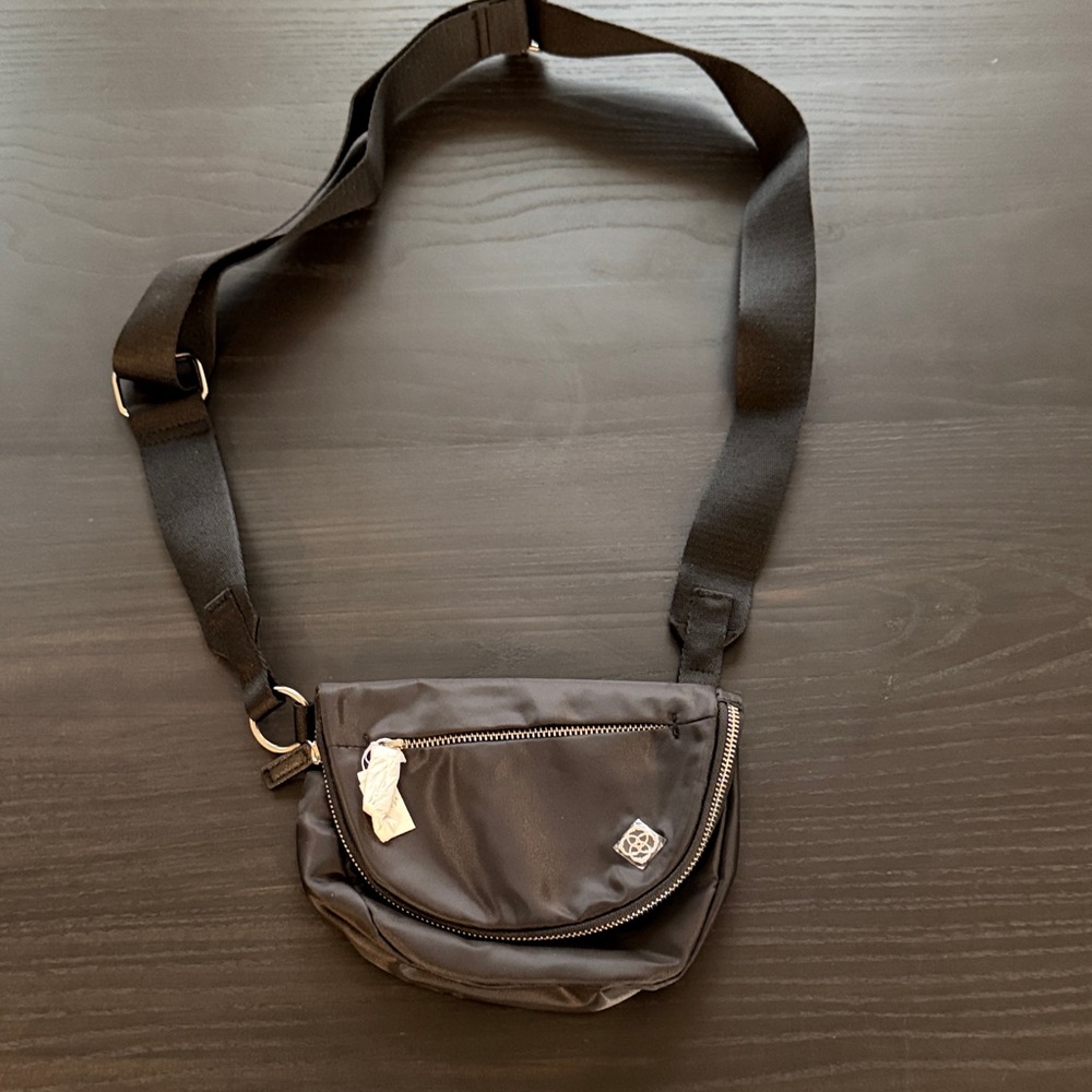 Kendra Scott Black Crossbody Bag